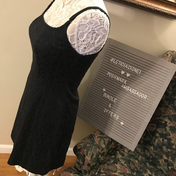 Sexy Black Formal Express Dress 5/6 - Picture 5 of 8